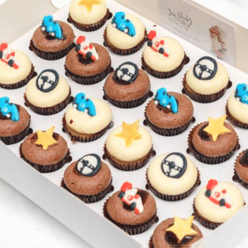 Racing Cars Superstars Kids Mini Cupcakes (24)