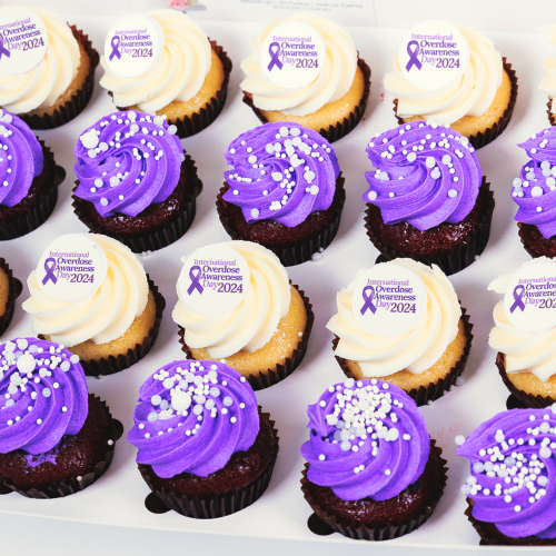 Overdose Awareness Day Mini Cupcakes (24)-BVSydneyCupcakes