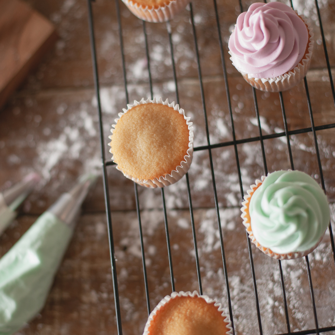 How Do You Keep Cupcakes Fresh in a Box?