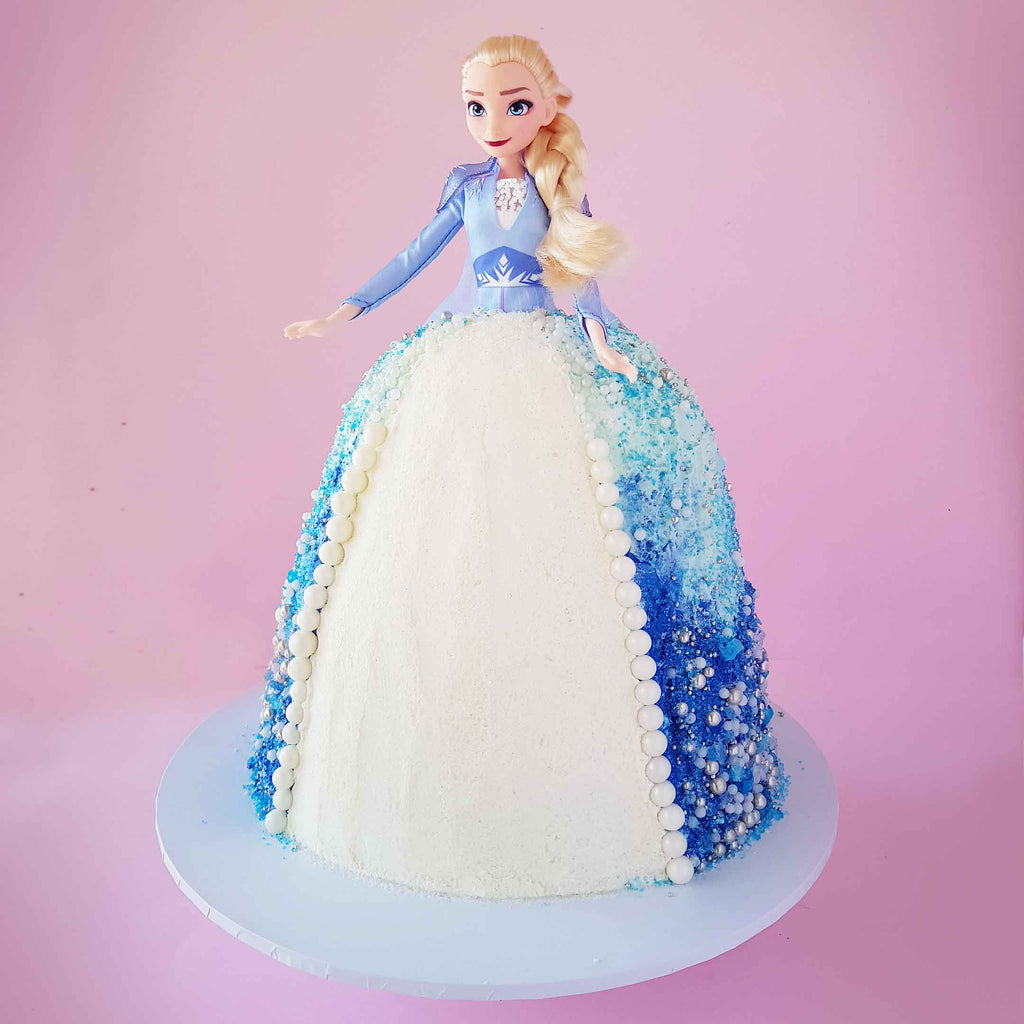 Frozen Elsa doll cake with Olaf. madesweetbakery.wix.com/sweet | Frozen  doll cake, Elsa doll cake, Farm birthday cakes