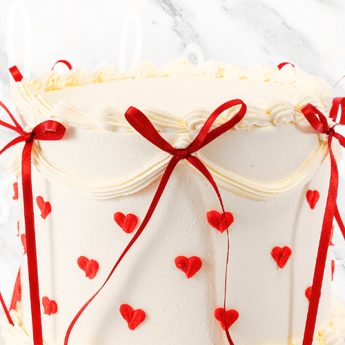 Love Vintage Ribbon Cake
