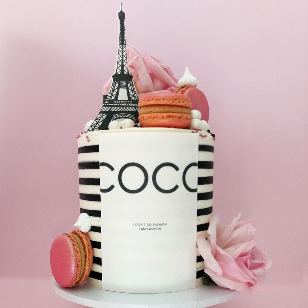 Paris Themed Travel Cake